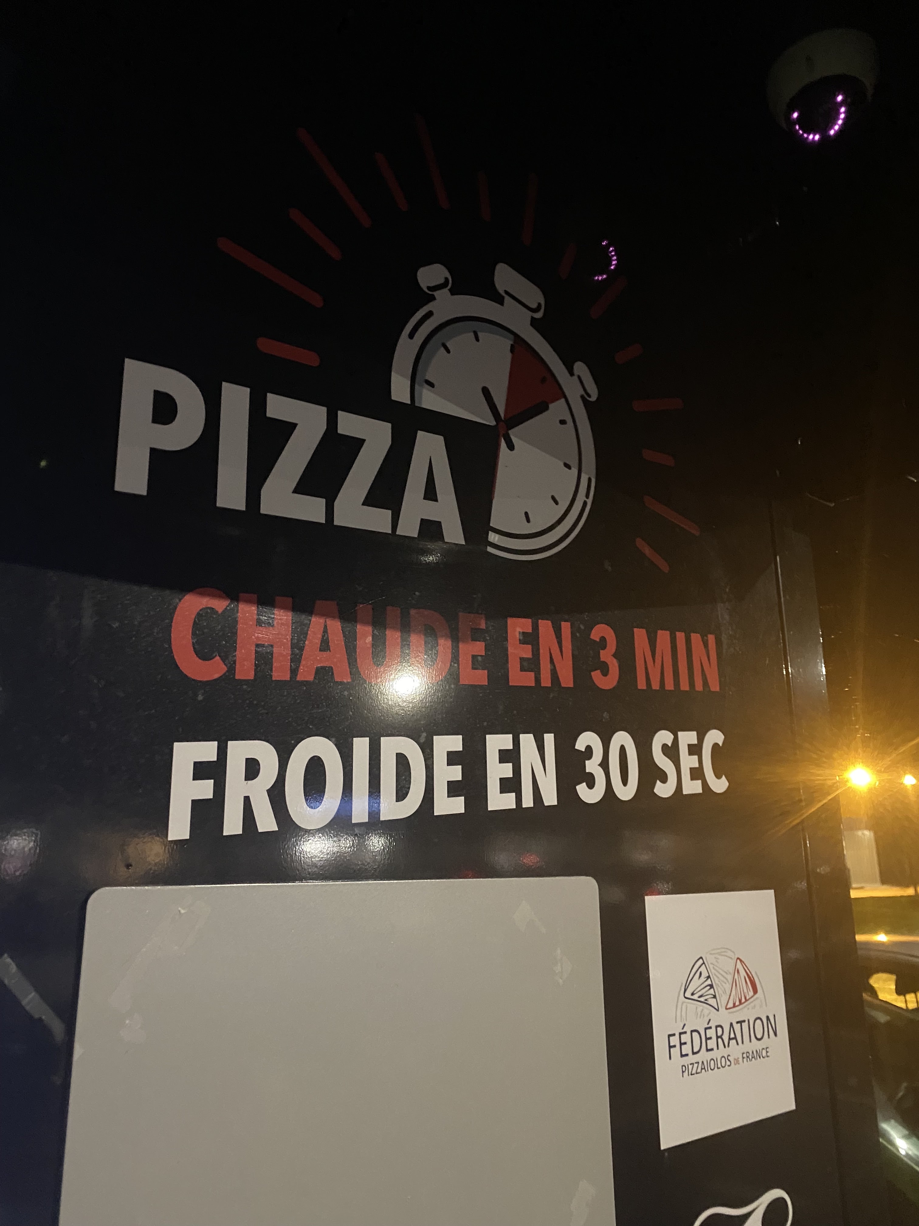 Photo n° 6 de l'avis de Rymdmoln. fait le 18/12/2023 à 17:01