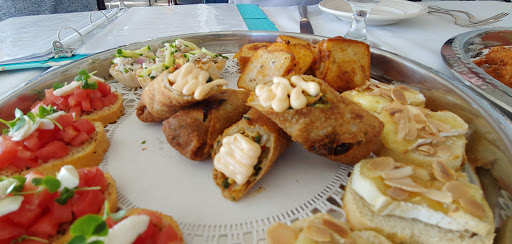 Caterer «Savoir Fare Limited», reviews and photos, 1 W Loudoun St, Round Hill, VA 20141, USA