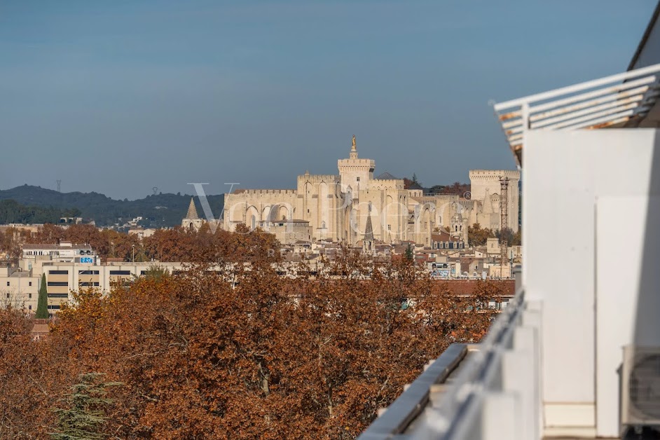 Von Peerc Immobilier Villeneuve les Avignon à Villeneuve-lès-Avignon (Gard 30)