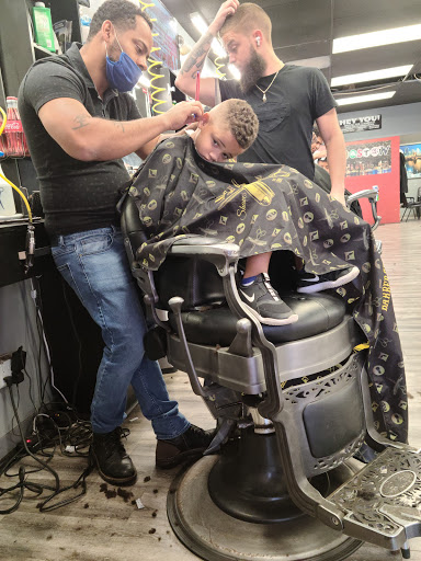 Barber Shop «Dream Team Barber Shop», reviews and photos, 7107 Turfway Rd, Florence, KY 41042, USA