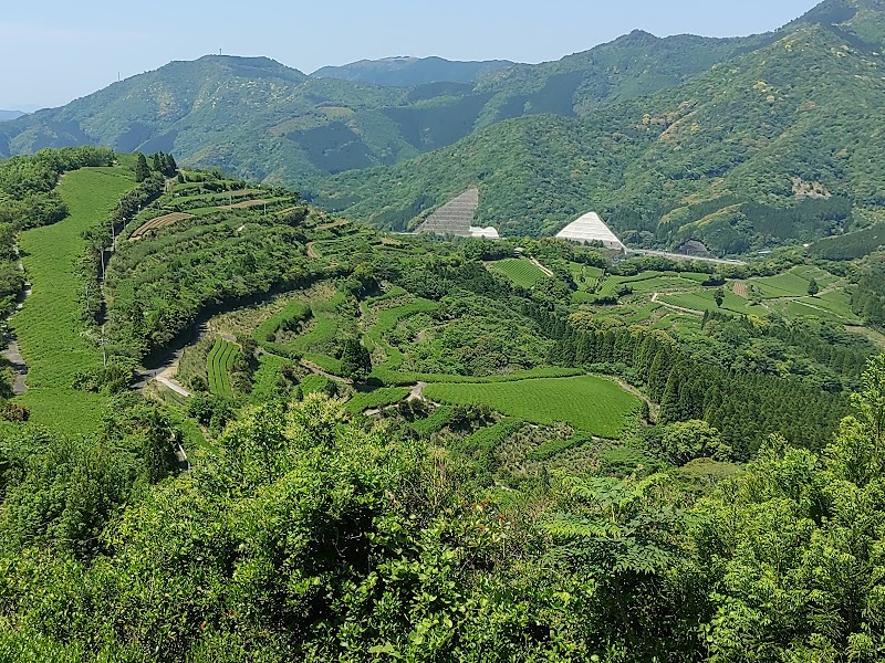 地下の茶山展望所