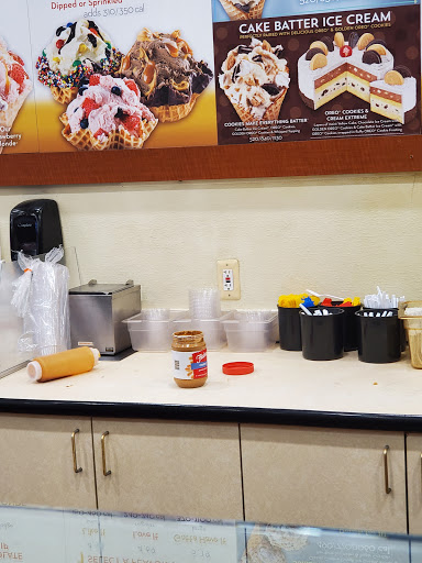 Ice Cream Shop «Cold Stone Creamery», reviews and photos, 31961 Gratiot Ave, Roseville, MI 48066, USA