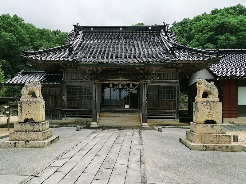 川中神社