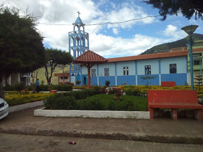 Opiniones de Iglesia Católica San Vicente en Cariamanga - Iglesia