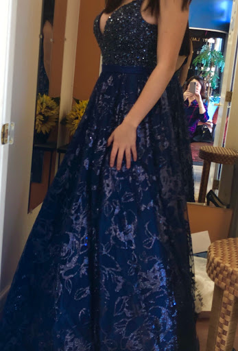 Dry Cleaner «Fresh Cleaners At Elk Grove», reviews and photos, 7119 Elk Grove Blvd # 115, Elk Grove, CA 95758, USA