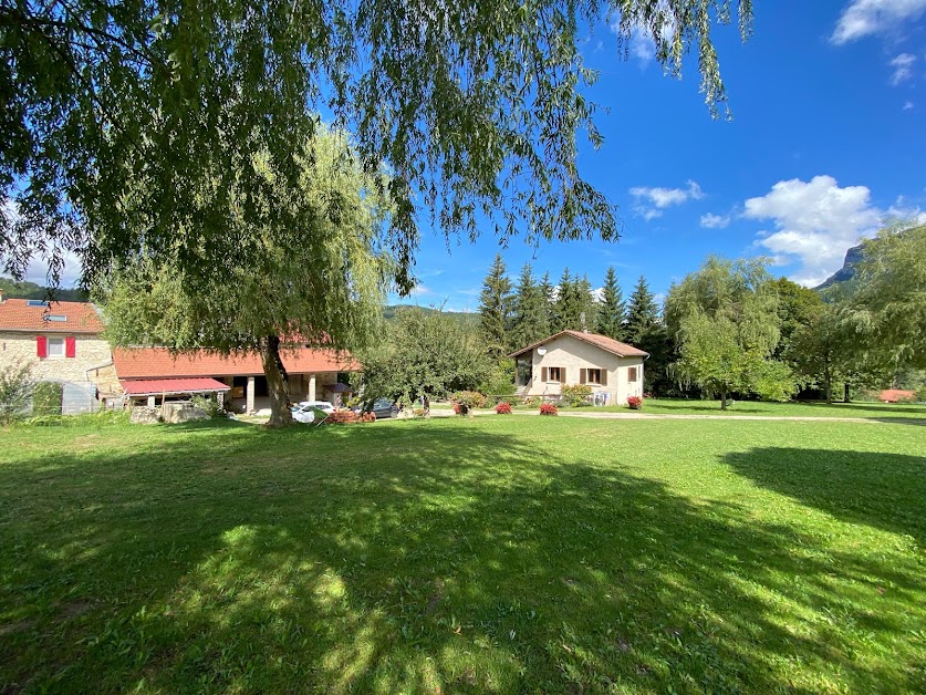 Aire Naturelle de Camping des Moreaux à Saint-Martin-en-Vercors