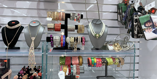 Beauty Supply Store «K-Stone Beauty Supply», reviews and photos, 20 Madison St, Oak Park, IL 60302, USA