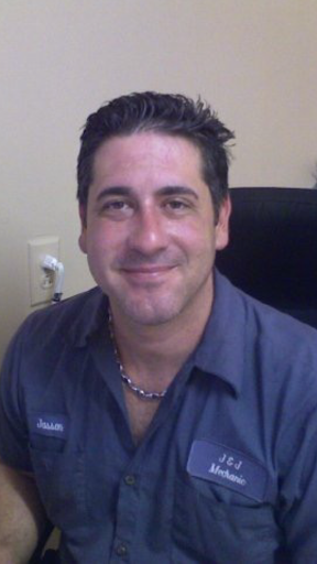 Auto Repair Shop «J & J Mechanic Shop», reviews and photos, 11461 S Orange Blossom Trail, Orlando, FL 32837, USA