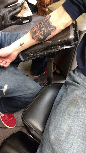 Tattoo Shop «Custom Ink & Steel», reviews and photos, G3490 Miller Rd #4, Flint, MI 48507, USA