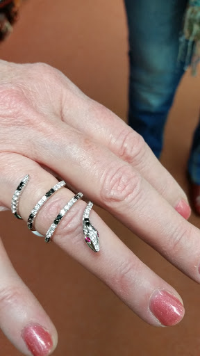 Jewelry Store «House of Onyx», reviews and photos, 120 S Main St, Greenville, KY 42345, USA