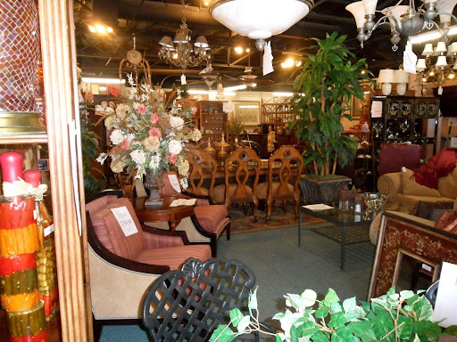 Consignment Shop «iConsign Stores», reviews and photos, 4110 E Bell Rd, Phoenix, AZ 85032, USA