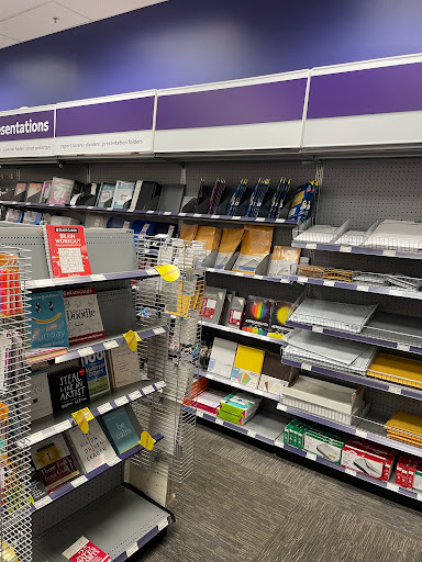 Print Shop «FedEx Office Print & Ship Center», reviews and photos, 2199 Monterey Rd #50, San Jose, CA 95125, USA