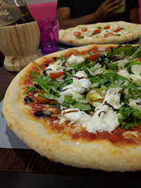 Pizza du Restaurant de plats à emporter Urban Food Meythet à Annecy - n°11