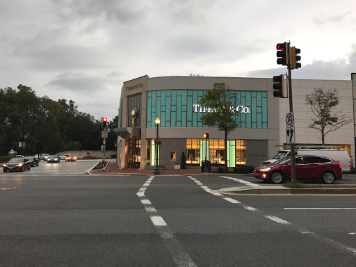 Tiffany & Co., 5481 Wisconsin Ave, Chevy Chase, MD 20815, USA, 