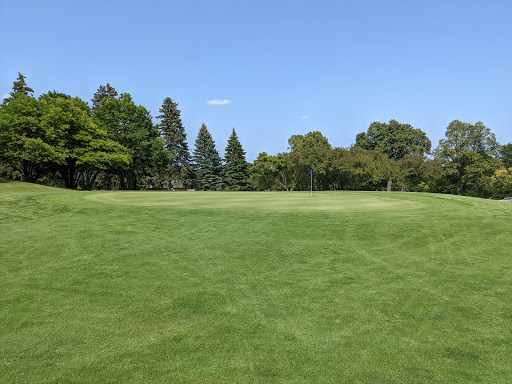 Golf Course «Highland 9-Hole Golf Course», reviews and photos, 1797 Edgcumbe Rd, St Paul, MN 55116, USA