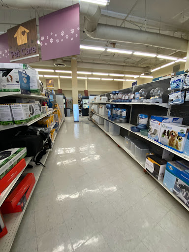 Pet Supply Store «Petco Animal Supplies», reviews and photos, 3384 Tyler St, Riverside, CA 92503, USA