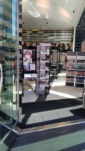 Cosmetics Store «SEPHORA», reviews and photos, 270 N Beverly Dr, Beverly Hills, CA 90210, USA