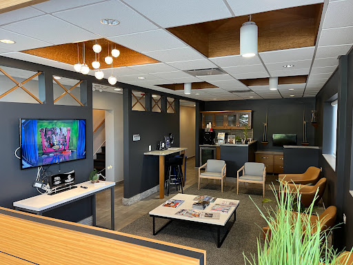 Car Dealer «Elmwood Chrysler Dodge Jeep Ram», reviews and photos, 625 Taunton Ave, East Providence, RI 02914, USA