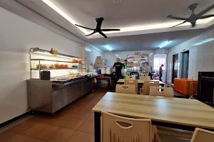 Restoran Kampung Muar image