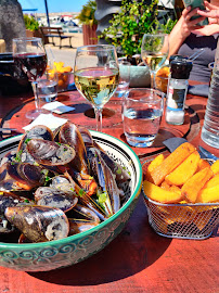 Plats et boissons du Restaurant français Le Girellier à Saint-Cyr-sur-Mer - n°6