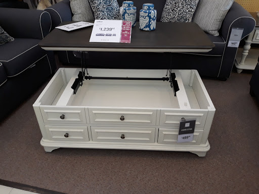Furniture Store «Value City Furniture», reviews and photos, 6520 Carlisle Pike #400, Mechanicsburg, PA 17050, USA