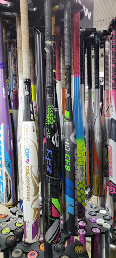 Sporting Goods Store «Play It Again Sports Winston Salem», reviews and photos, 5005 Country Club Rd, Winston-Salem, NC 27104, USA