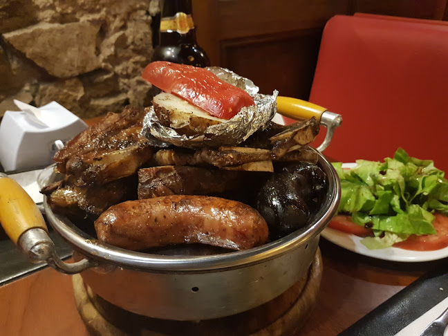 Opiniones de PARRILLADA TROUVILLE en Las Piedras - Restaurante