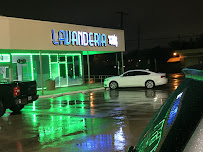 Wishy Washy lavanderia - Photo 4 - Car repair in Irving, TX, Irving