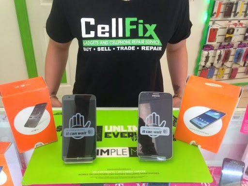 Cell Phone Store «CELLFIX - CELLPHONE REPAIR- TEMPLE TERRACE», reviews and photos, 8892 N 56th St, Temple Terrace, FL 33617, USA