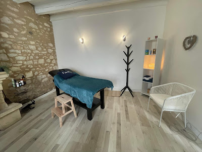 Charlène thérapeute holistique à Périgueux
