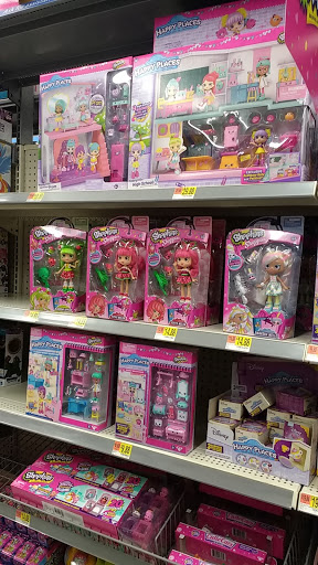 Department Store «Walmart Supercenter», reviews and photos, 4115 E Lincoln Way, Sterling, IL 61081, USA