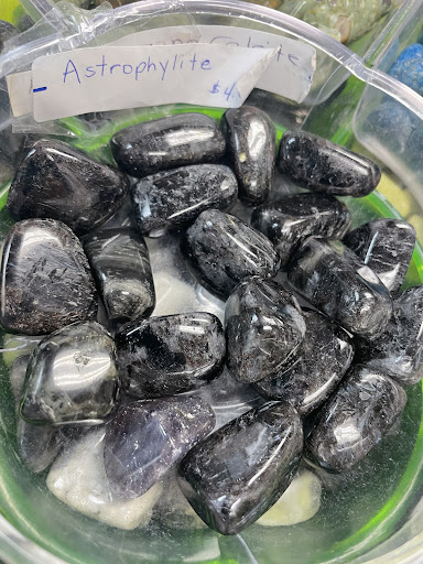 Rock Shop «Rock Shop», reviews and photos, 445 Eglin Pkwy NE, Fort Walton Beach, FL 32547, USA