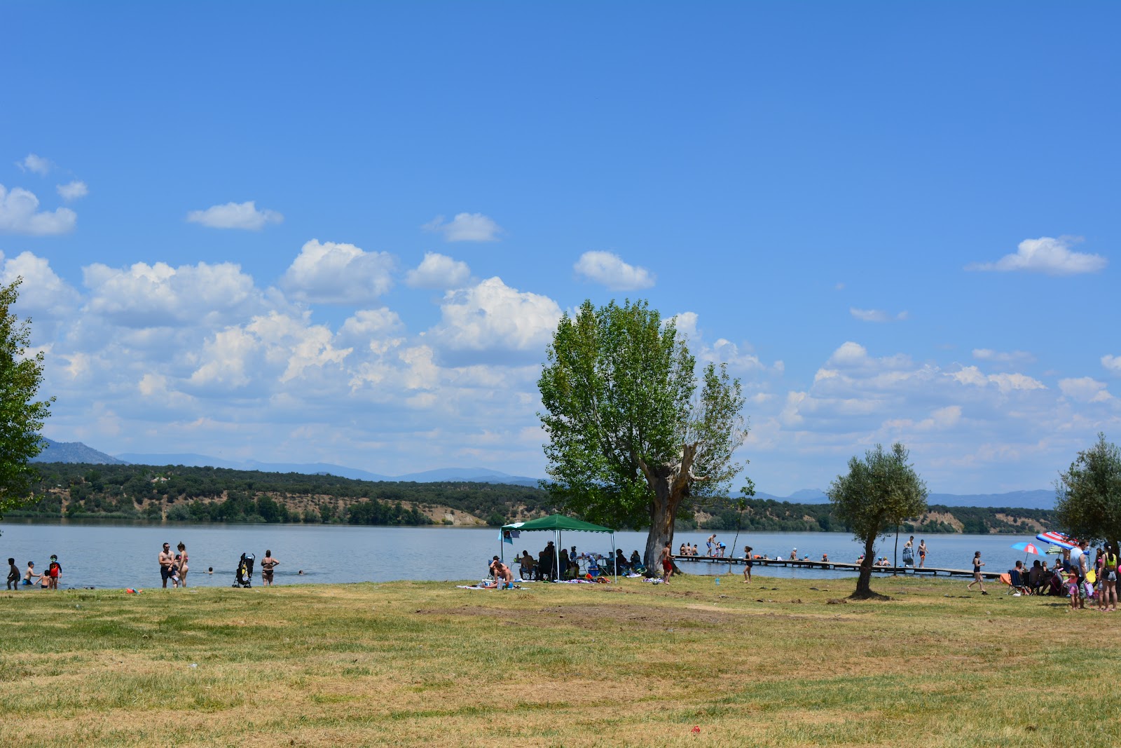 Zona de bano del embalse de Cazalegas photo #9