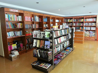 Librería Pily Rua Acceso Recinto Ferial, 2, 36540 Silleda, Pontevedra, España