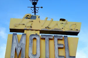 La Vista Motel image