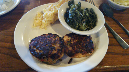 American Restaurant «Cracker Barrel Old Country Store», reviews and photos, 2115 S Church St, Murfreesboro, TN 37130, USA