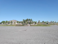 Foto de Playa "El Eden" - lugar popular entre os apreciadores de relaxamento