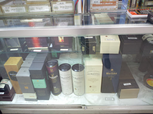 Wine Store «Wells Discount Liquors», reviews and photos, 6310 York Rd, Baltimore, MD 21212, USA