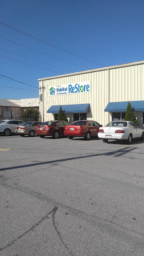 Thrift Store «Holston Habitat For Humanity Restore», reviews and photos, 750 E Main St, Kingsport, TN 37660, USA