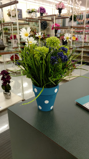 Craft Store «Hobby Lobby», reviews and photos, 6718 Gilmore Rd, Hamilton, OH 45011, USA