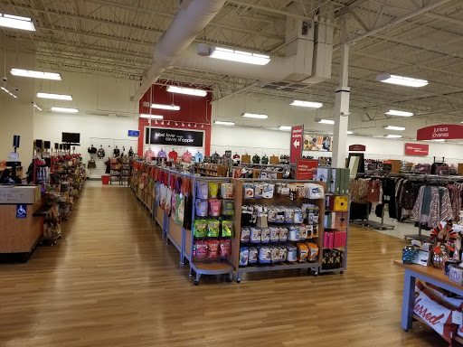Department Store «T.J. Maxx», reviews and photos, 3219 Rolling Oaks Blvd, Kissimmee, FL 34747, USA