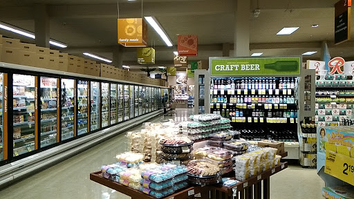 Grocery Store «Safeway», reviews and photos, 15332 Aurora Ave N, Shoreline, WA 98133, USA