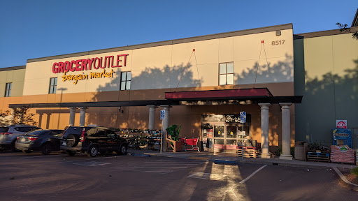 Grocery Outlet Bargain Market, 8517 Bond Rd, Elk Grove, CA 95624, USA, 