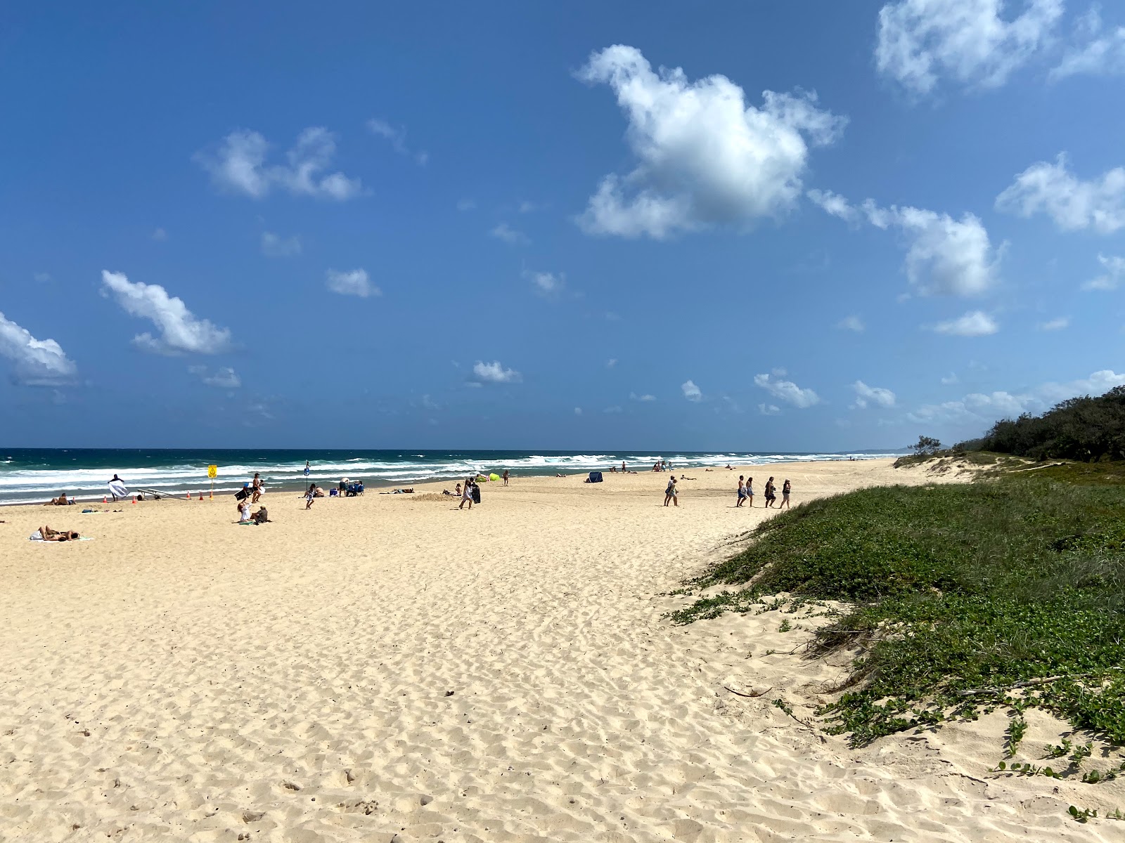 Foto di Sunshine Beach con molto pulita livello di pulizia