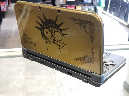 Electronics Store «Electronics Flip», reviews and photos, 5896 Mayfield Rd, Mayfield Heights, OH 44124, USA