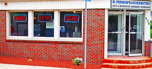 836 Waverly St, Framingham, MA 01702, USA