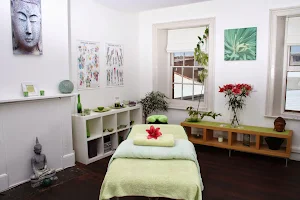Fremantle Remedial Massage Clinic image