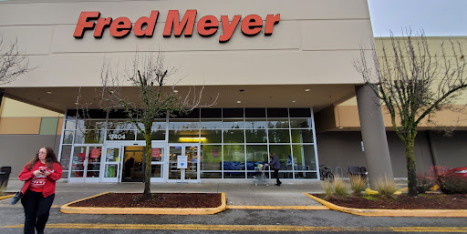 Grocery Store «Fred Meyer», reviews and photos, 17404 Meridian E, Puyallup, WA 98375, USA