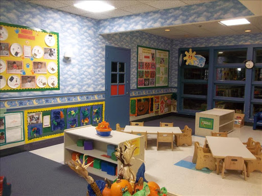 Day Care Center «Miami Lakes KinderCare», reviews and photos, 8001 Oak Ln, Miami Lakes, FL 33016, USA