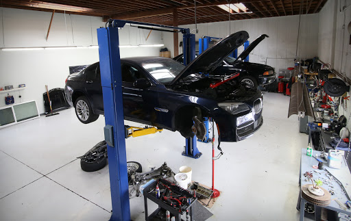 Auto Repair Shop «B and B Autohaus», reviews and photos, 7905 Balboa Ave, San Diego, CA 92111, USA